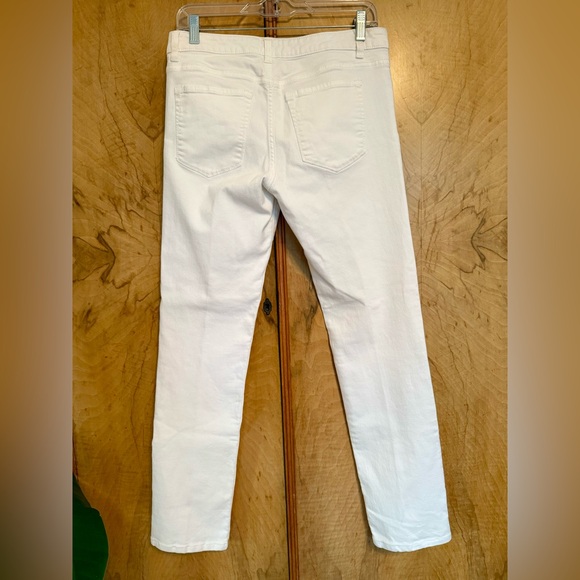 LL Bean Signature White Jeans - Picture 3 of 5